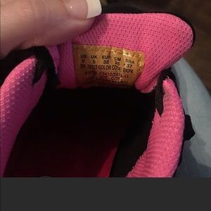 Hot pink and black alloy steel toe shoes brand new